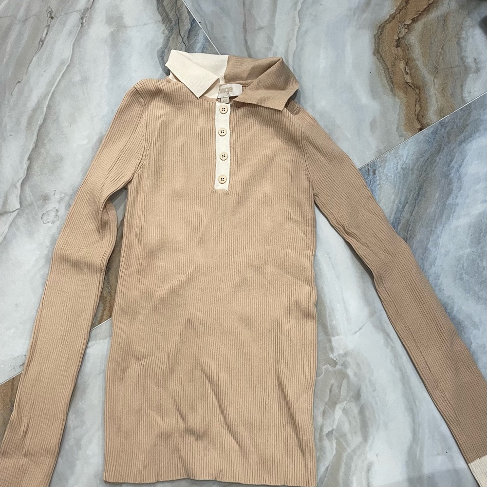 Women's Tan Sweater with Cream Collar